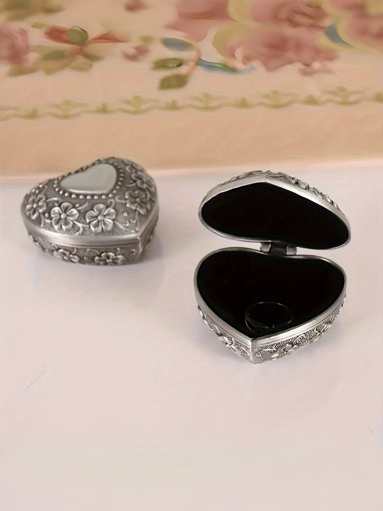 Custom Engraved Metal Relief Jewelry Boxes & Wedding Ring Storage Boxes